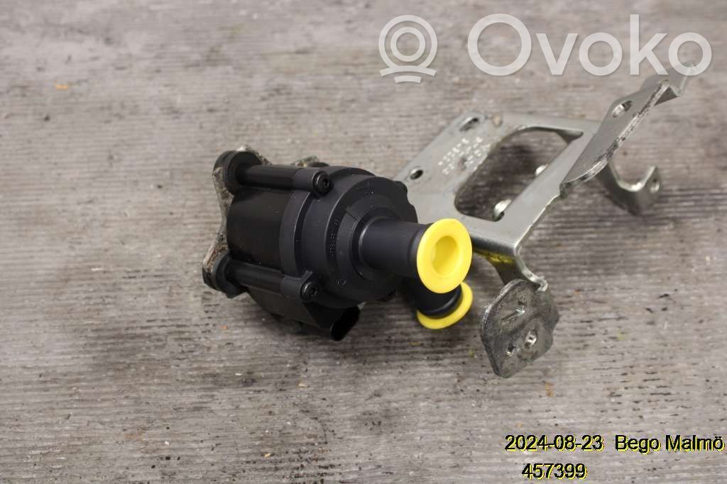 Volvo V60 Vesipumppu 