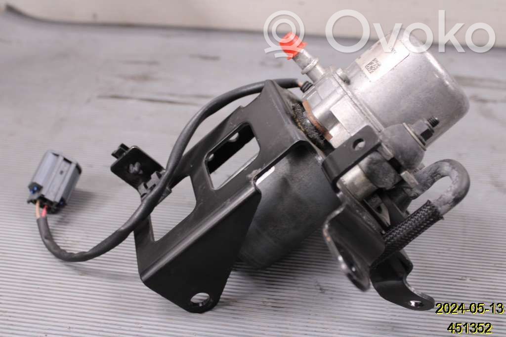 Volvo S60 Alipainepumppu 
