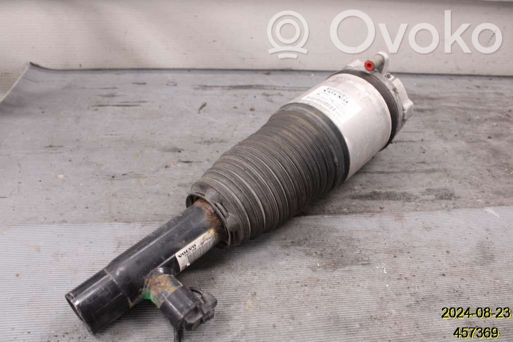 Volvo XC90 Front shock absorber with coil spring 