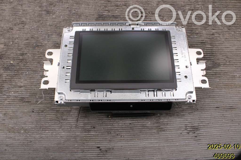 Volvo V40 Panel / Radioodtwarzacz CD/DVD/GPS 