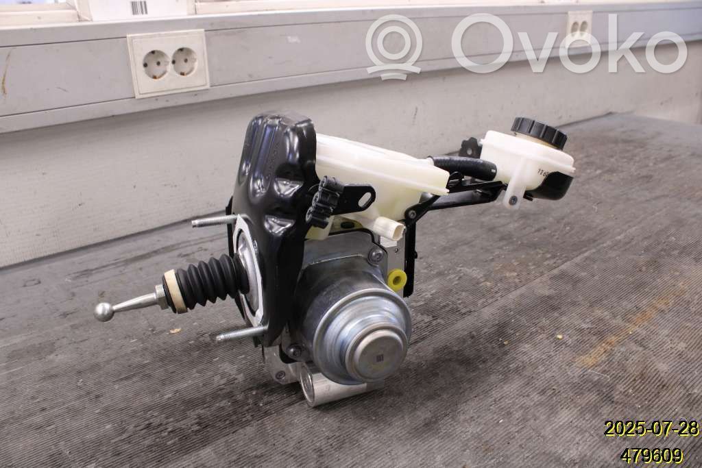 Volvo XC40 ABS Blokas 