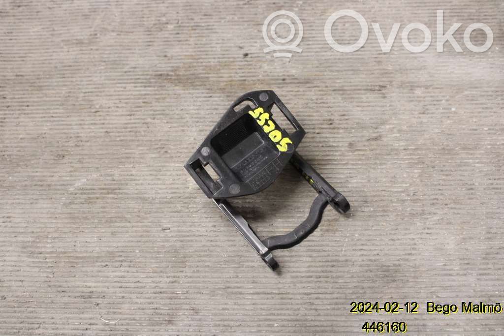 Volvo XC60 Dysza spryskiwacza lampy przedniej 