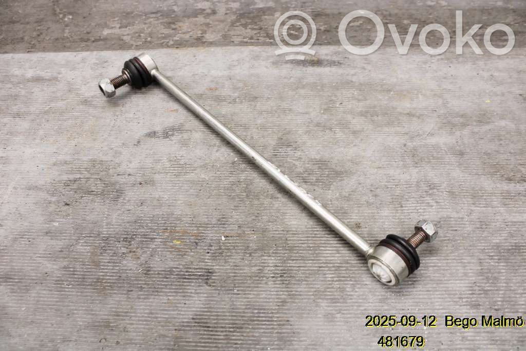 Volvo V70 Sway bar bush bracket, front 