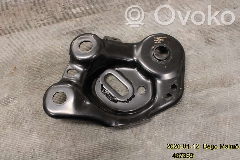 Volvo V70 Cits aizmugures šasijas elements 