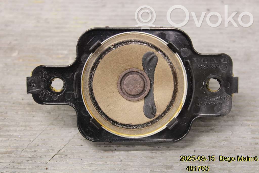 Volvo S90, V90 Altavoz del panel 