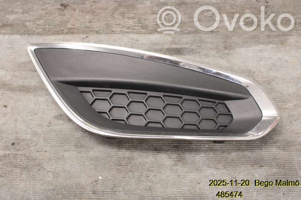 Volvo S60 Ornament colț bară față 