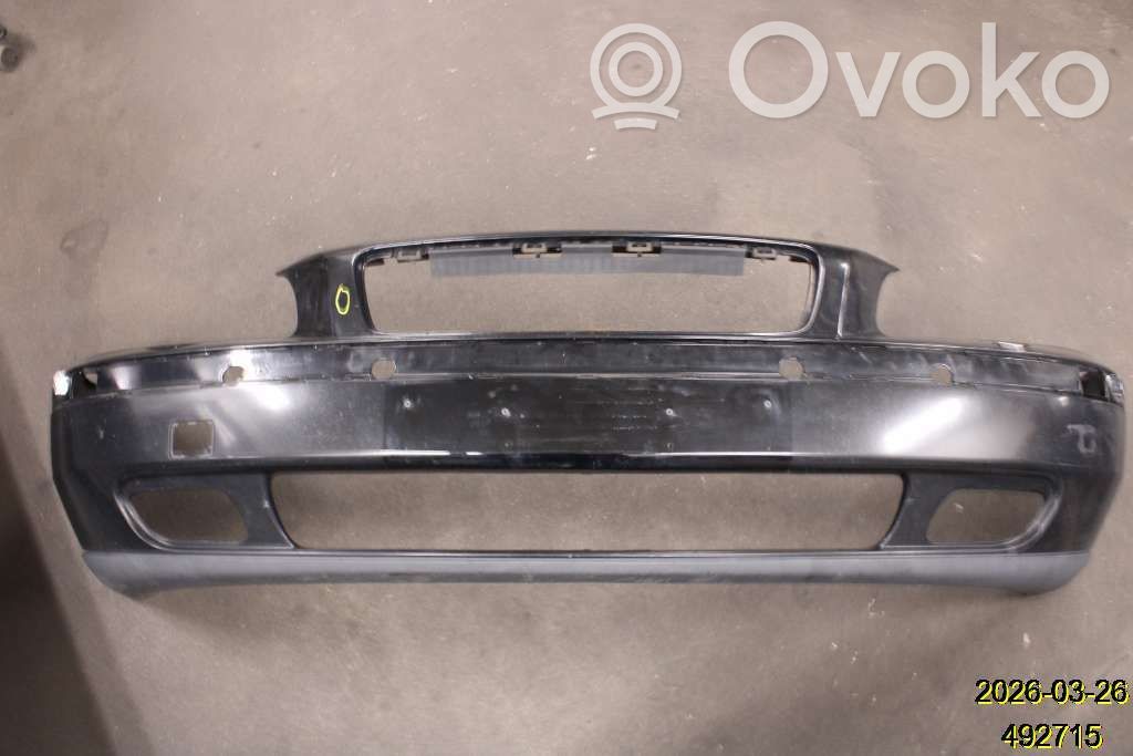 Volvo V70 Parachoques delantero 