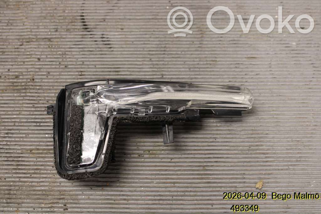 Volvo XC90 Etusuuntavilkku 