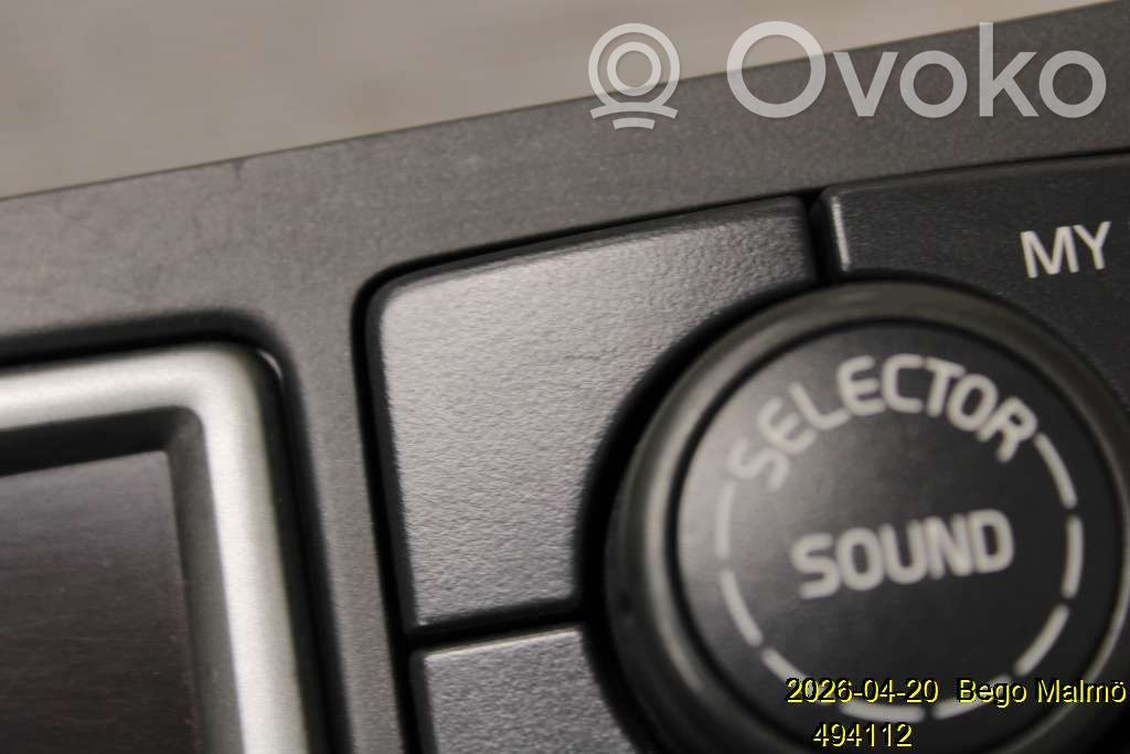 Volvo XC90 Unitate principală radio/CD/DVD/GPS 