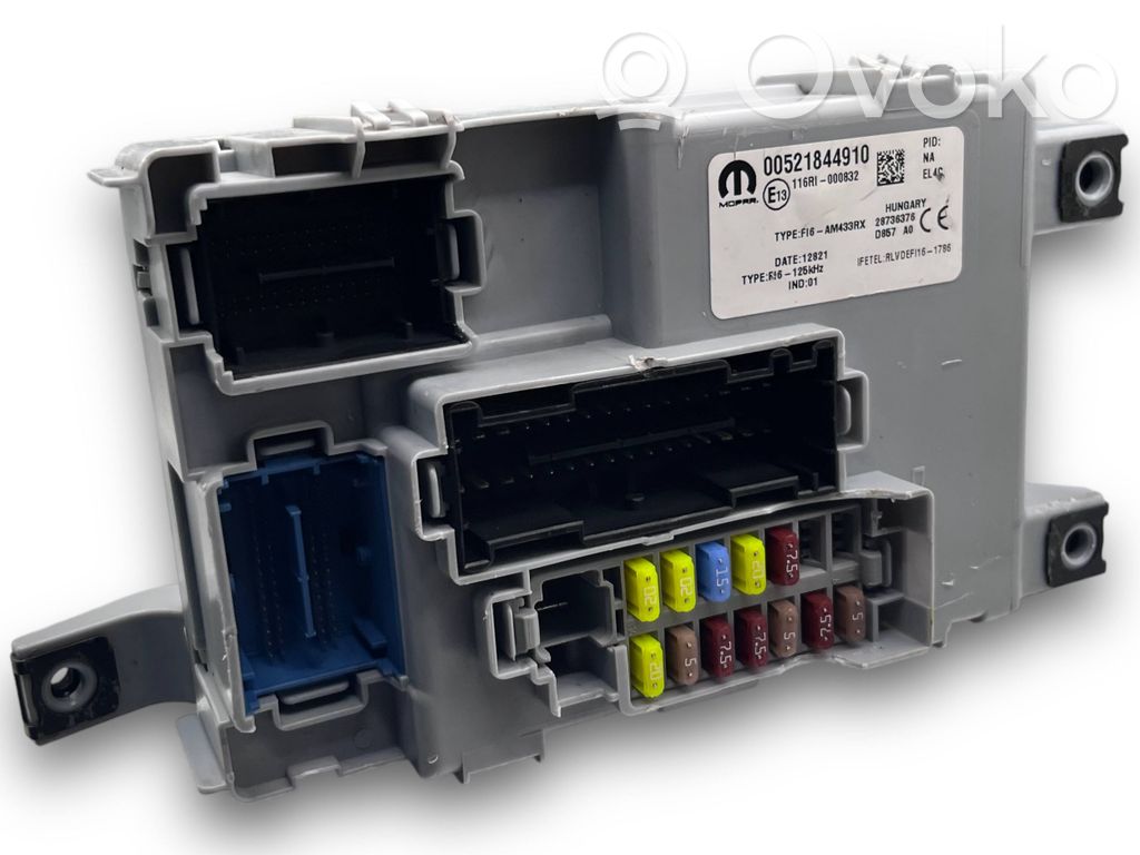 Lancia Ypsilon Juego de caja de fusibles 