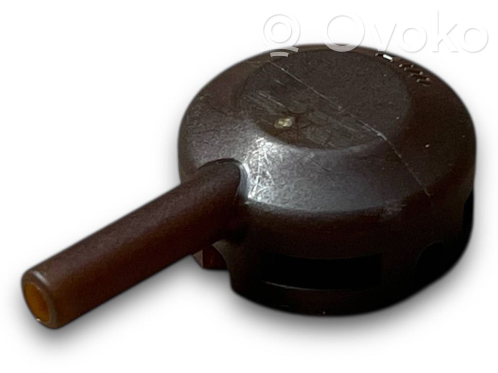 Fiat Ulysse Oil filter mounting bracket 