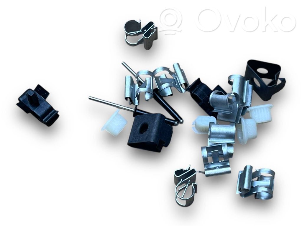 Tailgate window lock/catch/latch   A58,9406994030