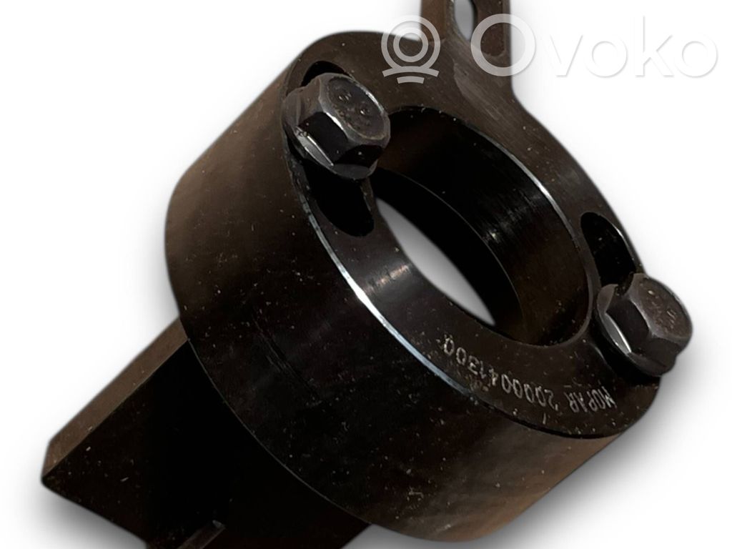 Fiat 500 Oil filter mounting bracket 