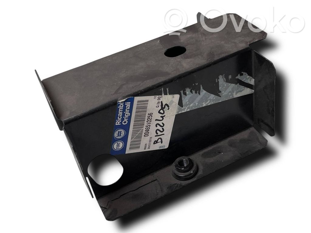 Fiat Uno Supporto di montaggio del filtro dell’olio 