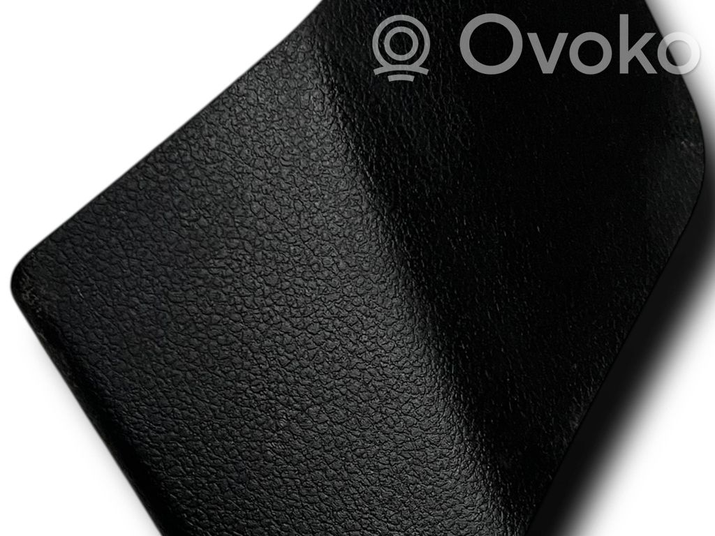 Volkswagen Golf V Fender trim (molding) 