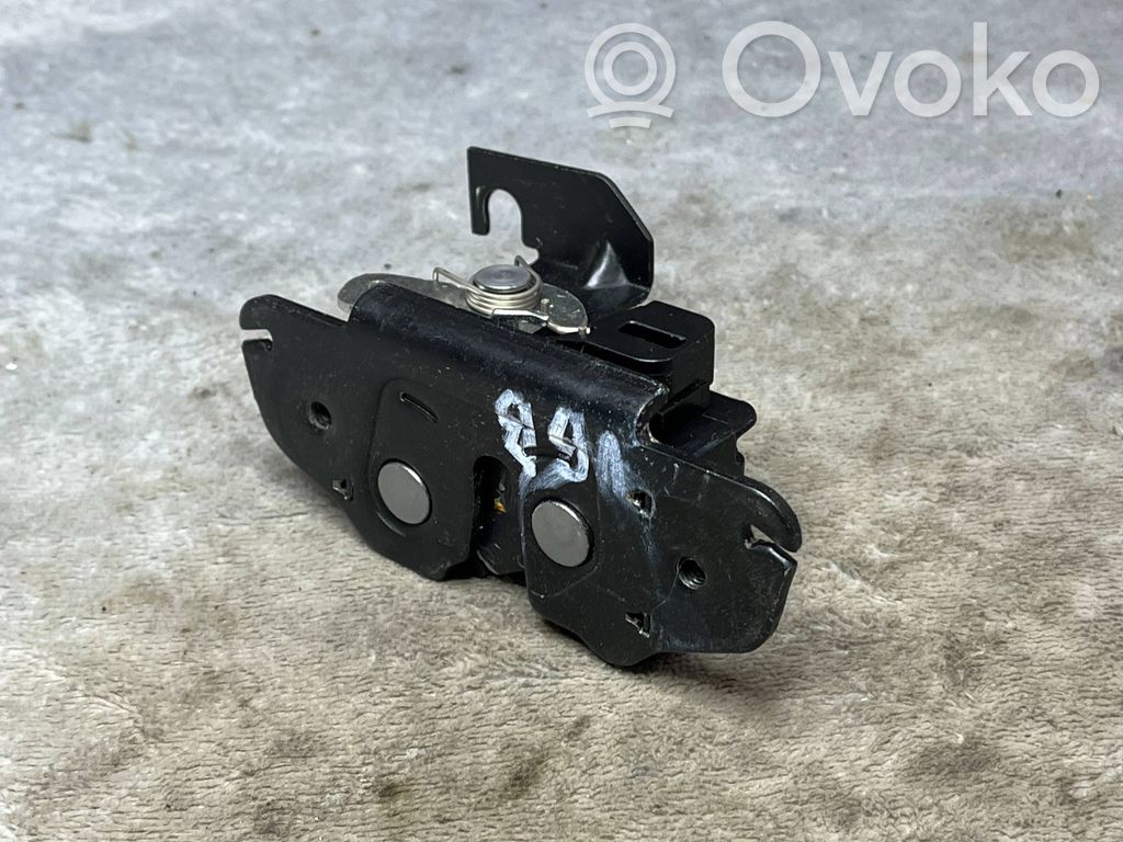 Peugeot 308 Rear glass lock/latch 