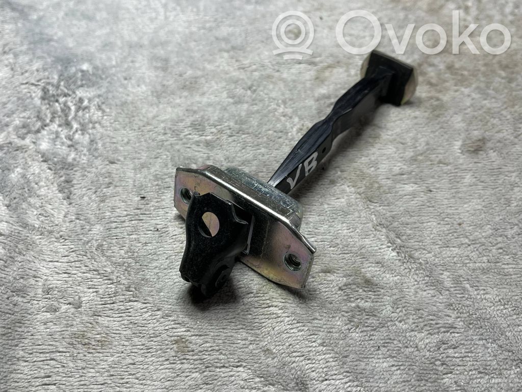 Nissan Qashqai Zamek / Zatrzask szyby bagażnika 
