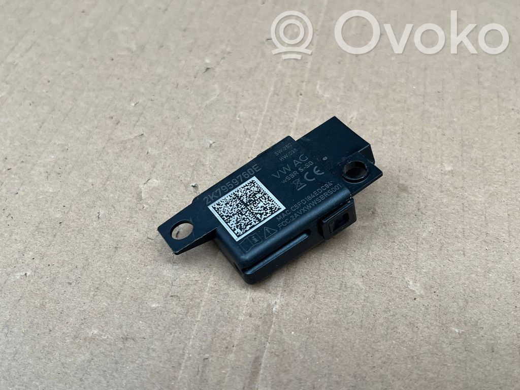 Skoda Enyaq iV Rear glass lock/latch 