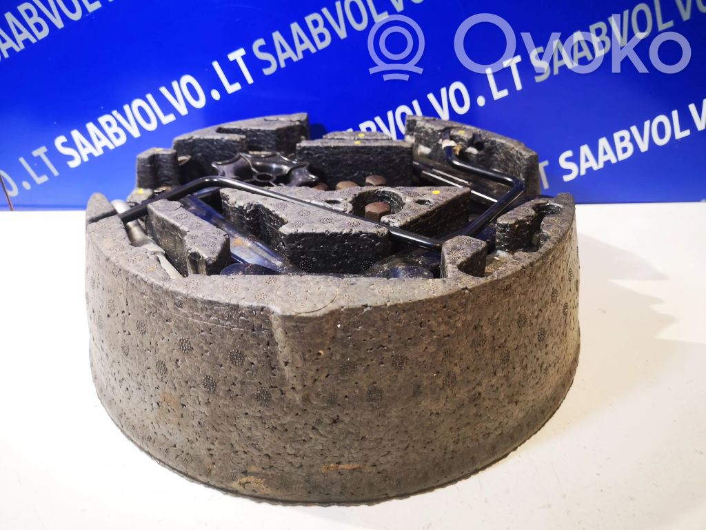 Saab 9-3 Ver1 Vararenkaan kannake 