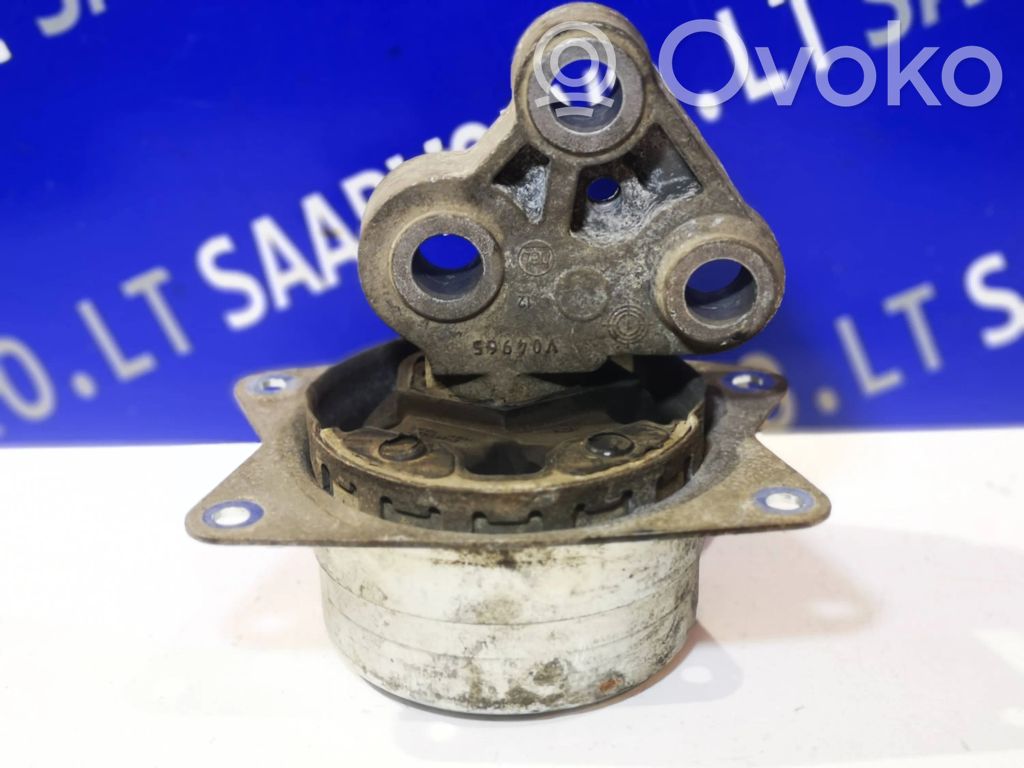 Saab 9-3 Ver1 Engine mount bracket 