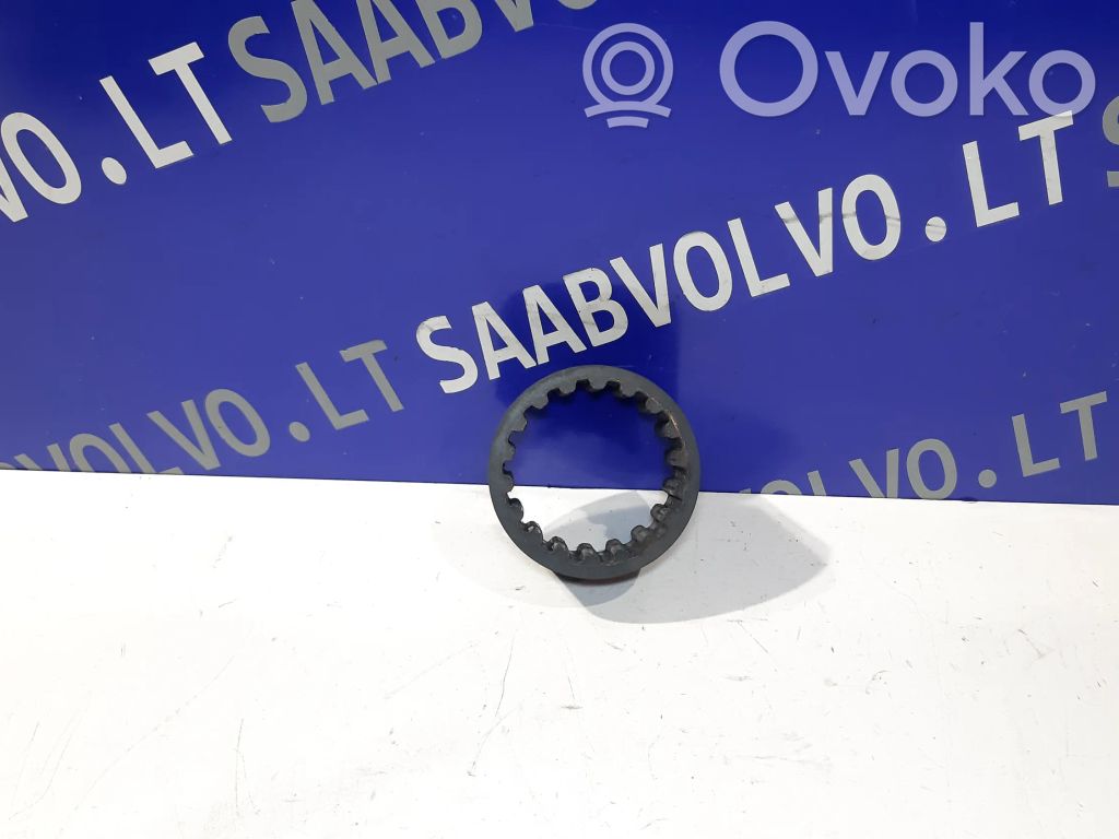 Volvo V70 Koło pasowe alternatora 