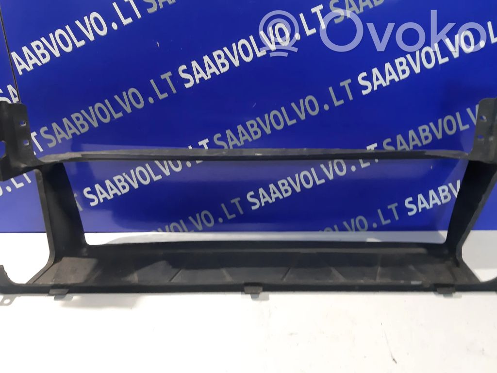 Volvo V50 Rejilla delantera 