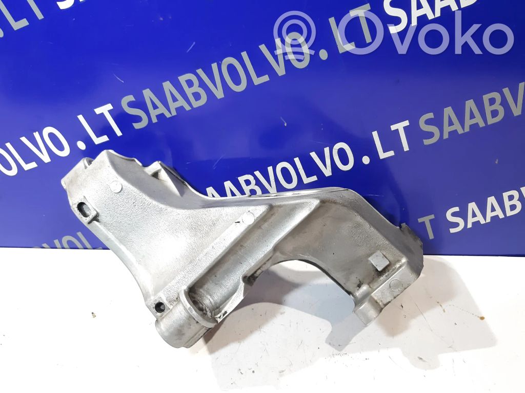 Saab 95 - 96 Gearbox mounting bracket 