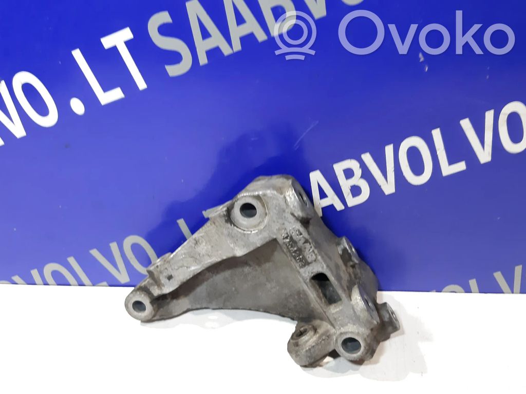 Saab 95 - 96 Gearbox mount 
