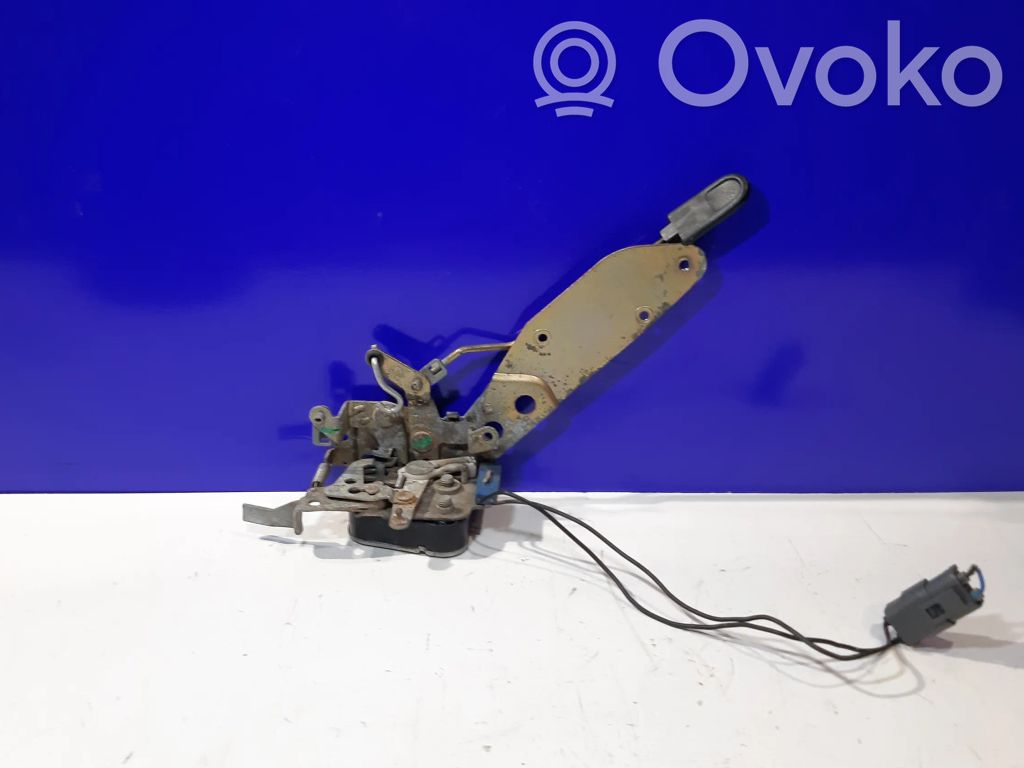 Saab 9000 CS Front door lock 