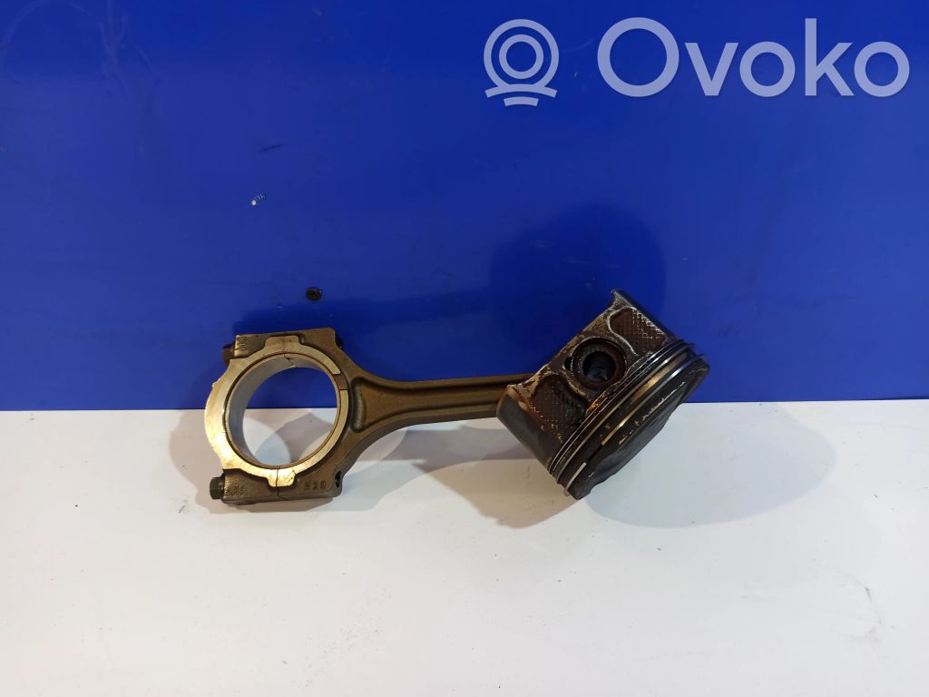 Piston   12606319,92068444