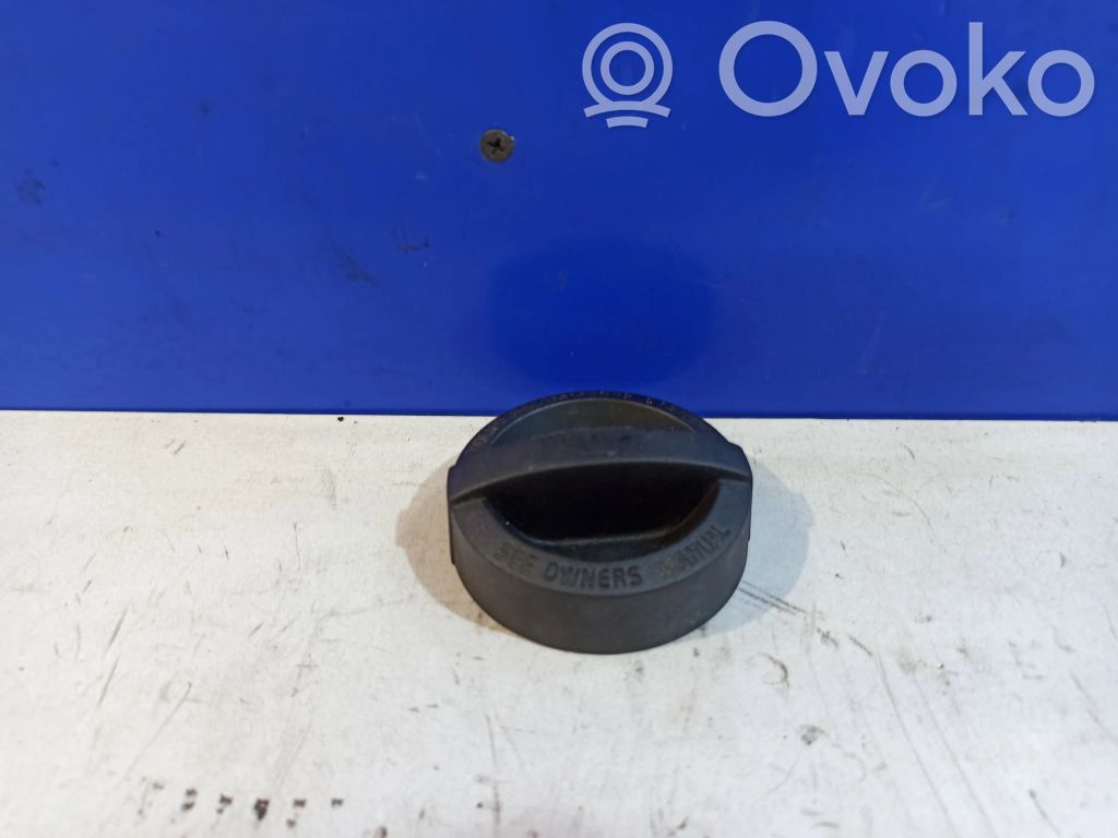 Volvo S80 Öljysäiliön täyttöaukon korkki 