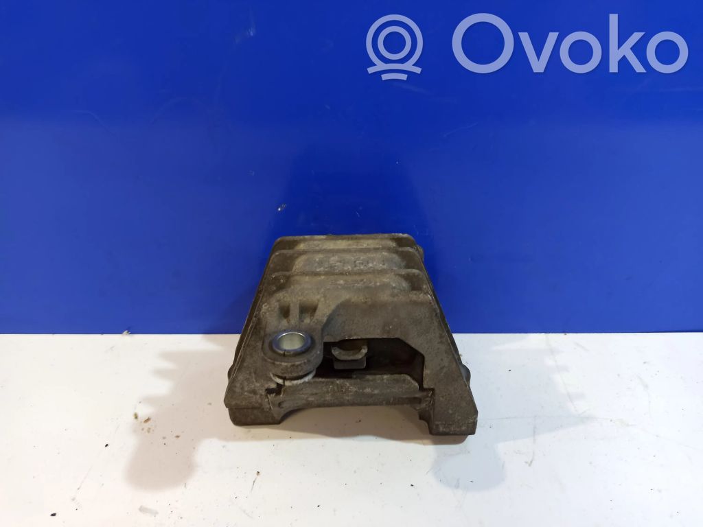 Saab 9-3 Ver2 Engine mount bracket 