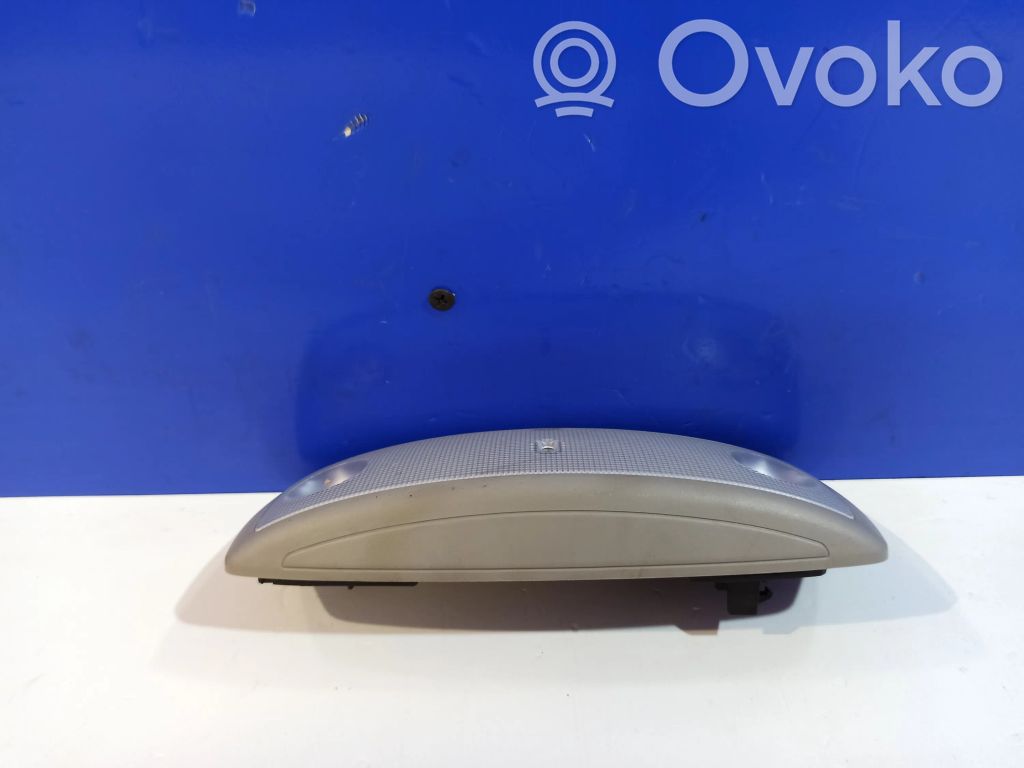 Volvo V60 Priekinių vietų apšvietimo žibintas 