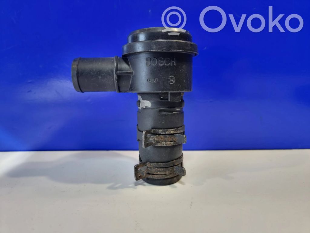 Saab 9-3 Ver1 Válvula de vacío del soporte de motor 