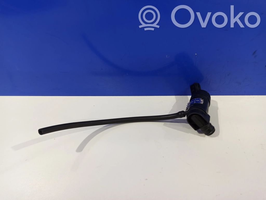 Volvo S80 Windscreen/windshield washer pump 