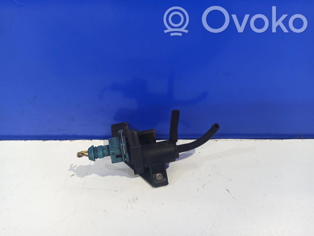 Saab 9-3 Ver1 Dzinēja spilvena vakuuma vārsts 