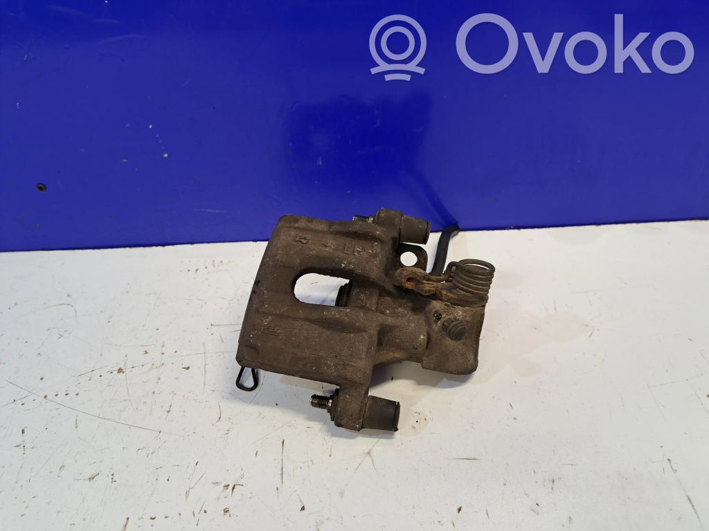 Volvo S40 Galinis suportas 