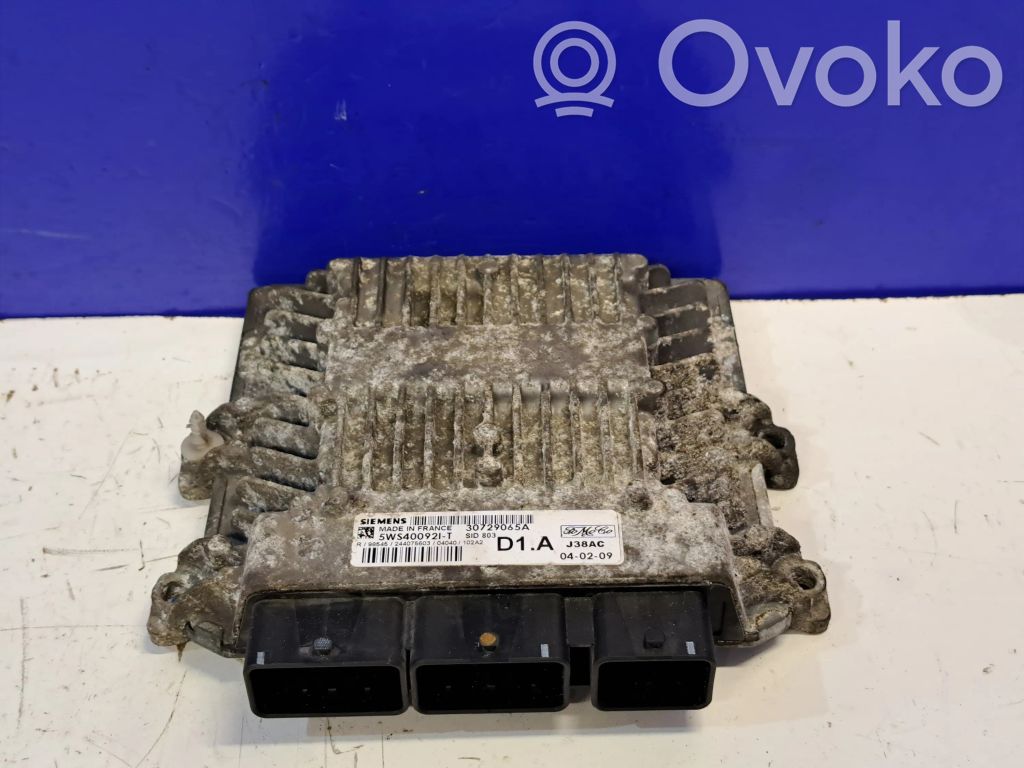 Volvo S40 Engine control unit/module 