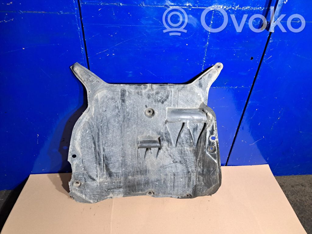 Volvo V70 Front bumper skid plate/under tray 