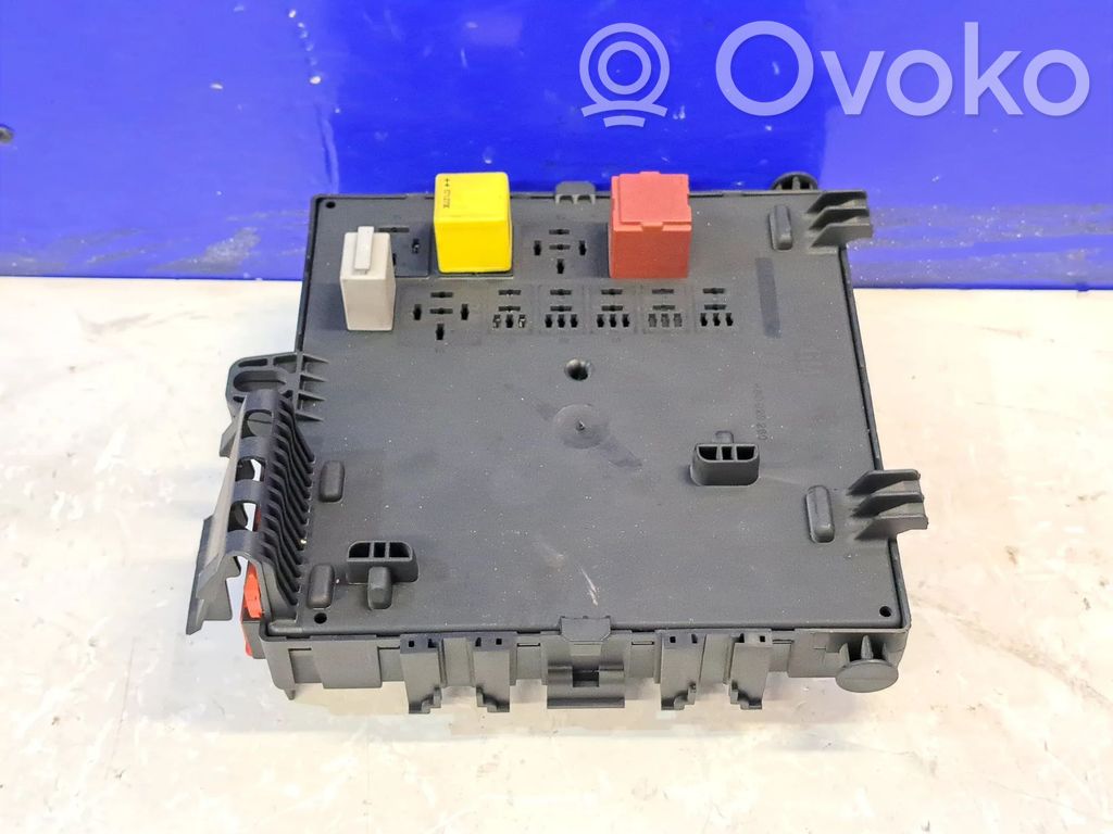 Saab 9-3 Ver2 Sulakemoduuli 