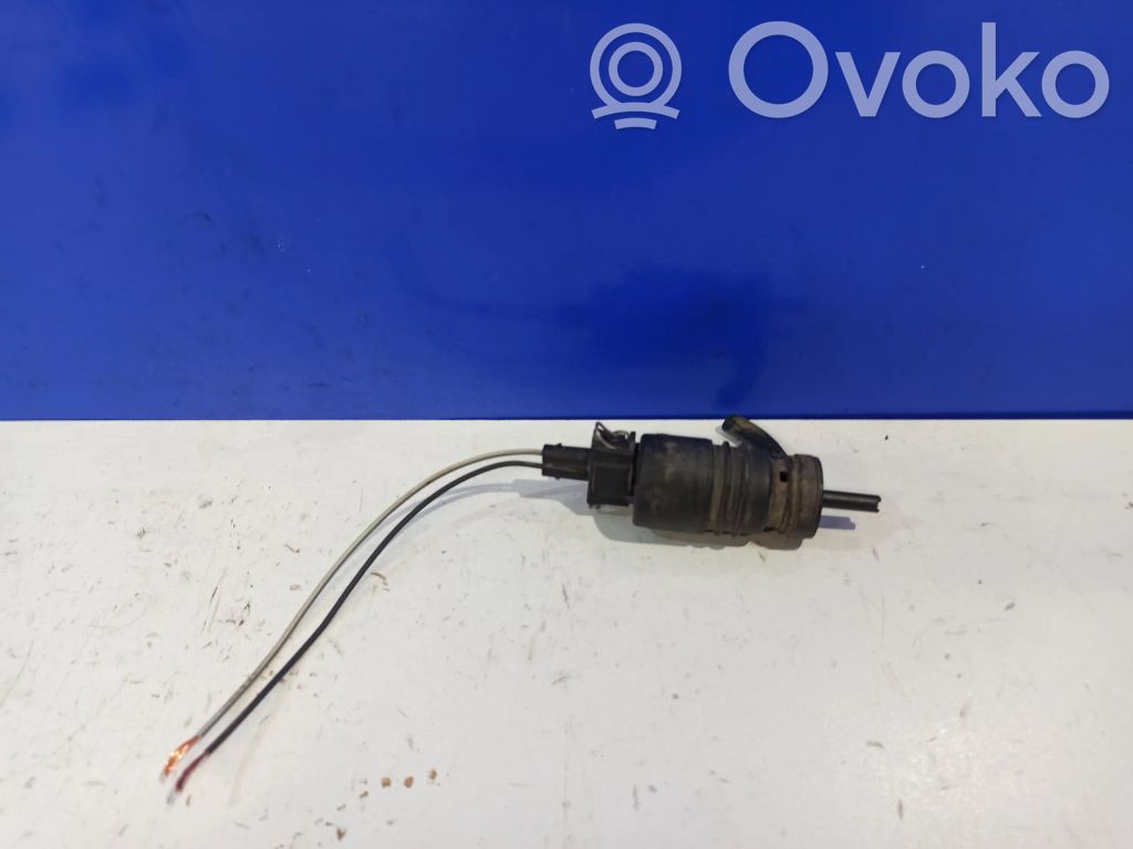 Saab 9-5 Windscreen/windshield washer pump 
