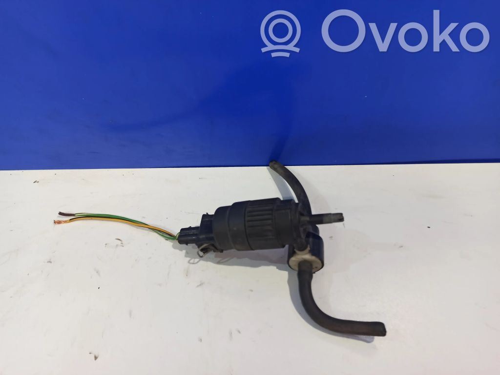 Headlight washer pump   32019225