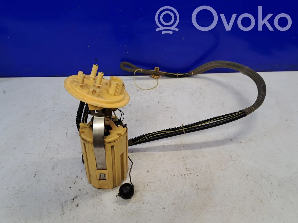 Volvo XC90 Bomba interna de combustible 