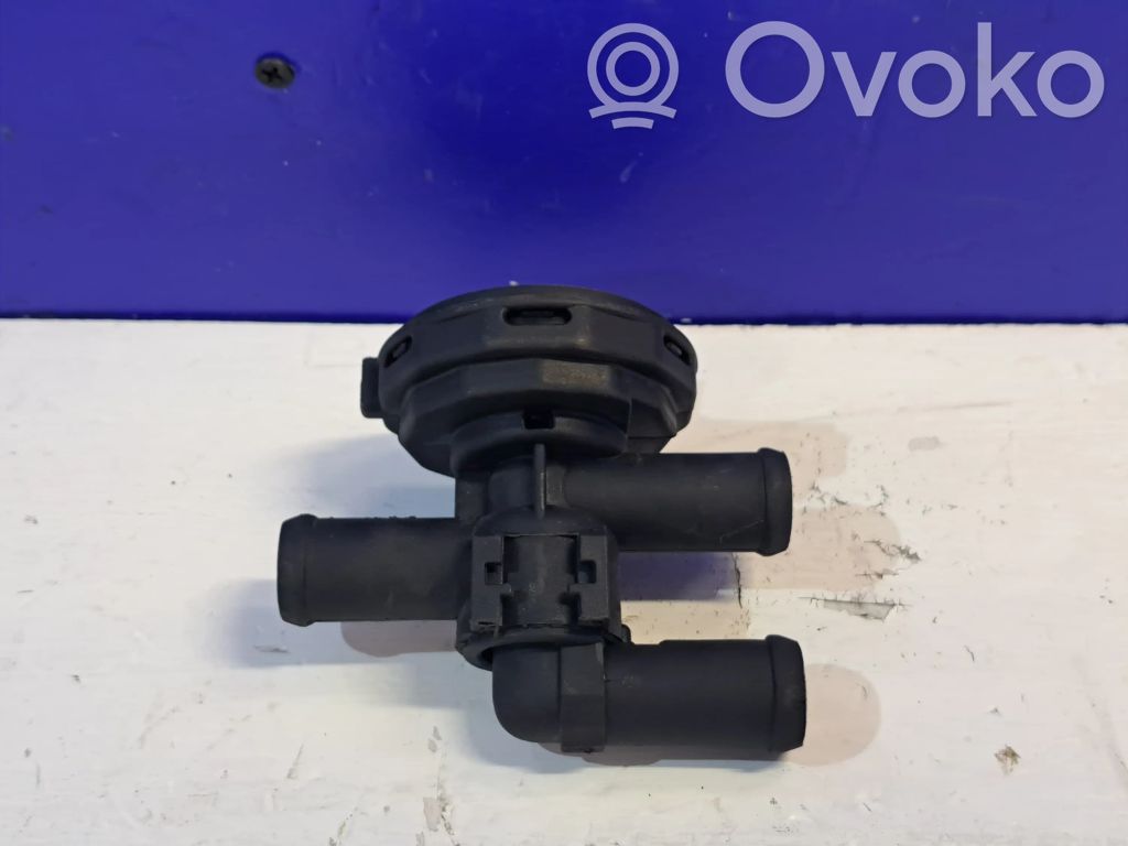 Engine coolant pipe/hose   4396172,90566947