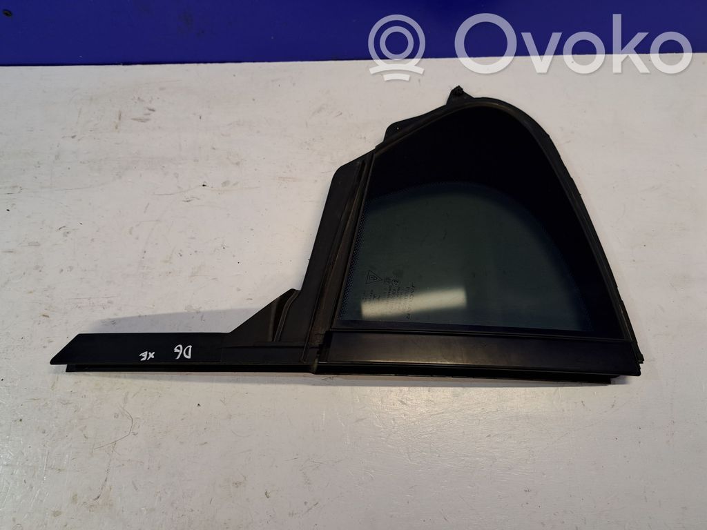 Jaguar XF X260 Rear side window 