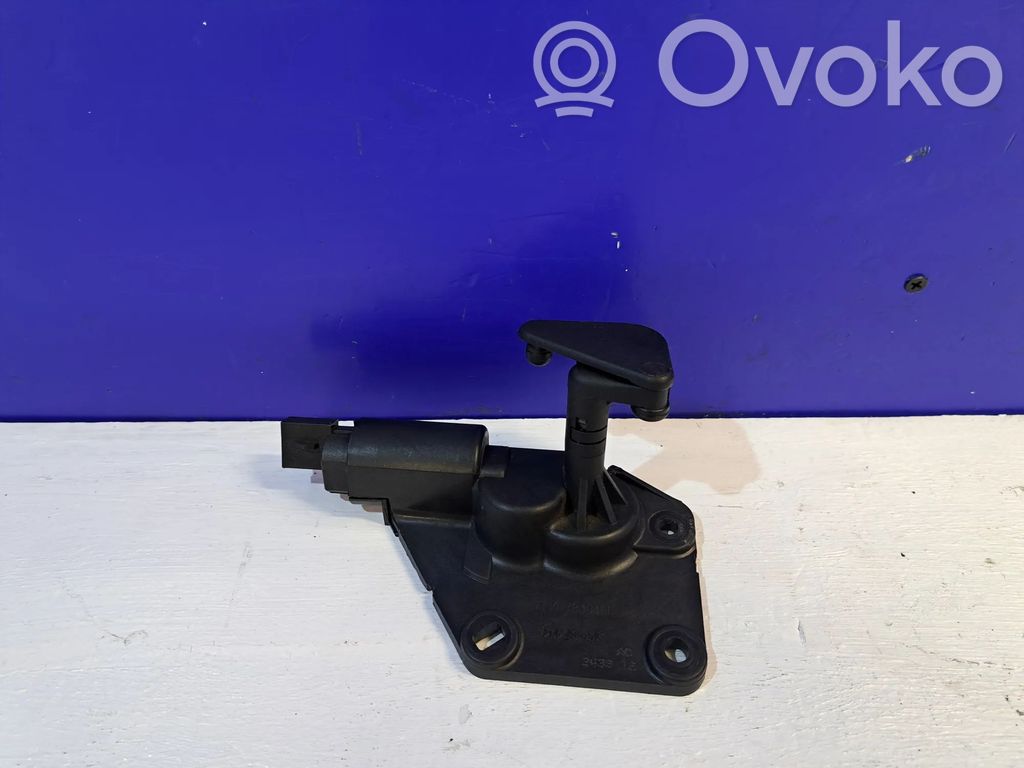 Lincoln Navigator Rear door window regulator motor 