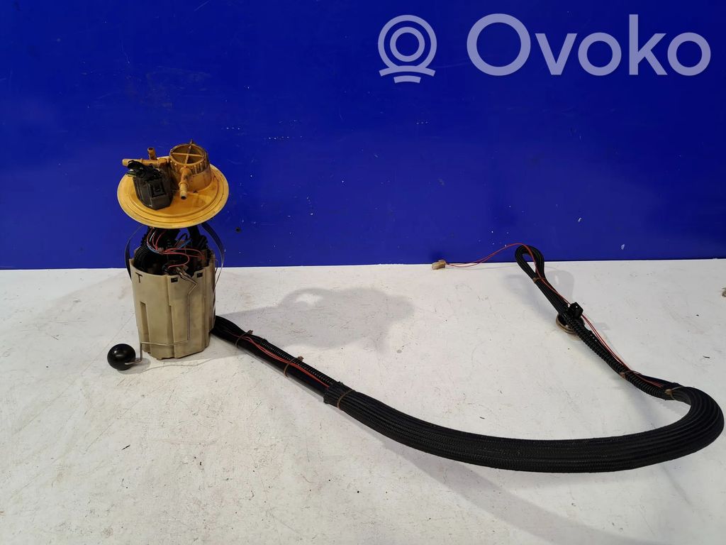 Volvo V70 Bomba interna de combustible 