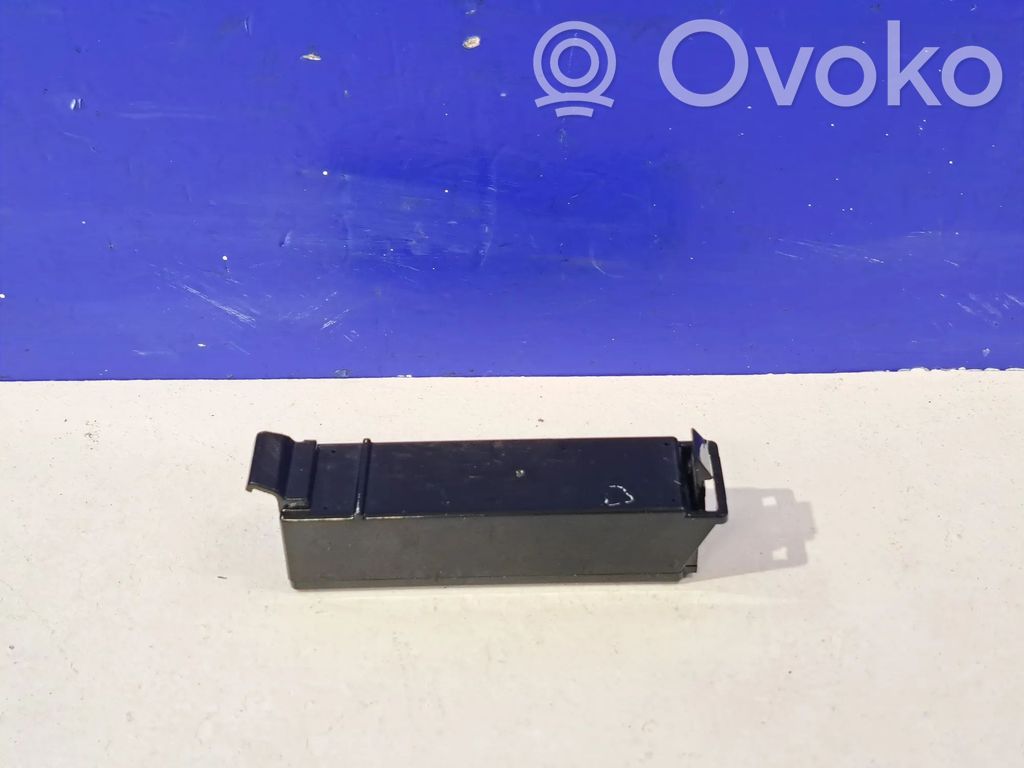 Volvo XC60 Hybridiauto / sähköauton akku 