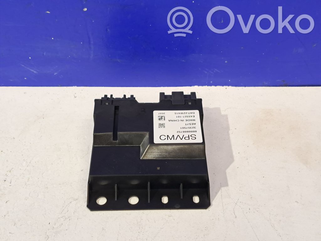 Unité de commande / module de hayon   32357501