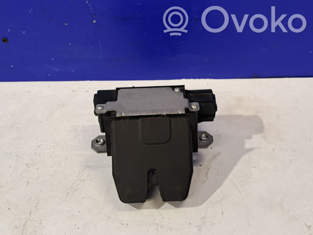 Volvo V50 Zamek klapy tylnej / bagażnika 